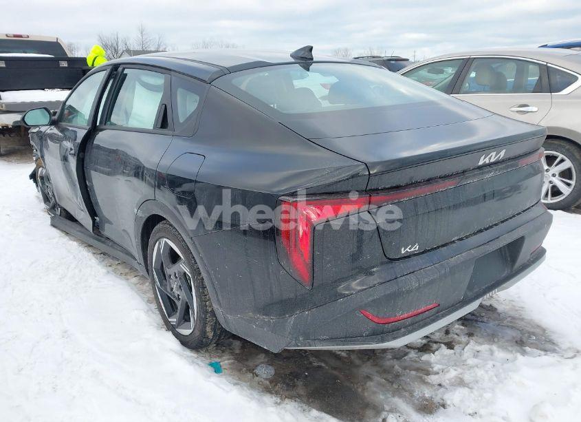Photo 3 of 2025 Kia K4 EX (VIN 3KPFU4DE9SE014470)