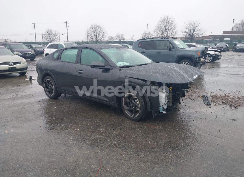 2025 Kia K4 EX (VIN 3KPFU4DE9SE020236) main photo