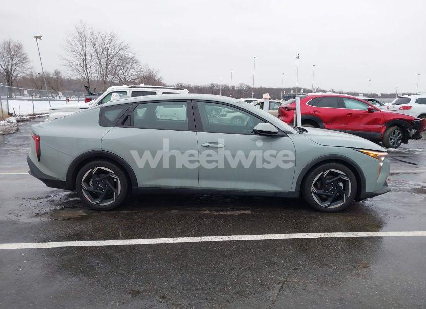 Photo 14 of 2025 Kia K4 EX (VIN 3KPFU4DEXSE014185)