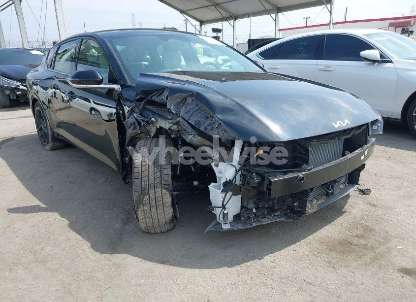 2025 Kia K4 GT-LINE TURBO (VIN 3KPFW4DC1SE102051) main photo