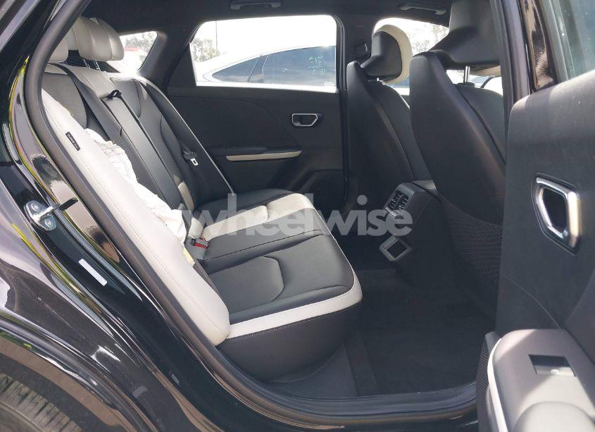 Photo 8 of 2025 Kia K4 GT-LINE TURBO (VIN 3KPFW4DC1SE102051)