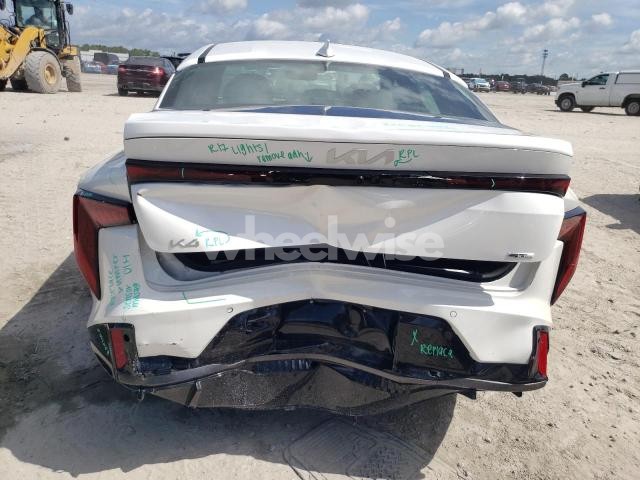 Photo 2 of 2025 KIA K4 GT-LINE TURBO (VIN 3KPFW4DC8SE113256)