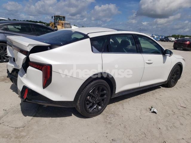 Photo 7 of 2025 KIA K4 GT-LINE TURBO (VIN 3KPFW4DC8SE113256)