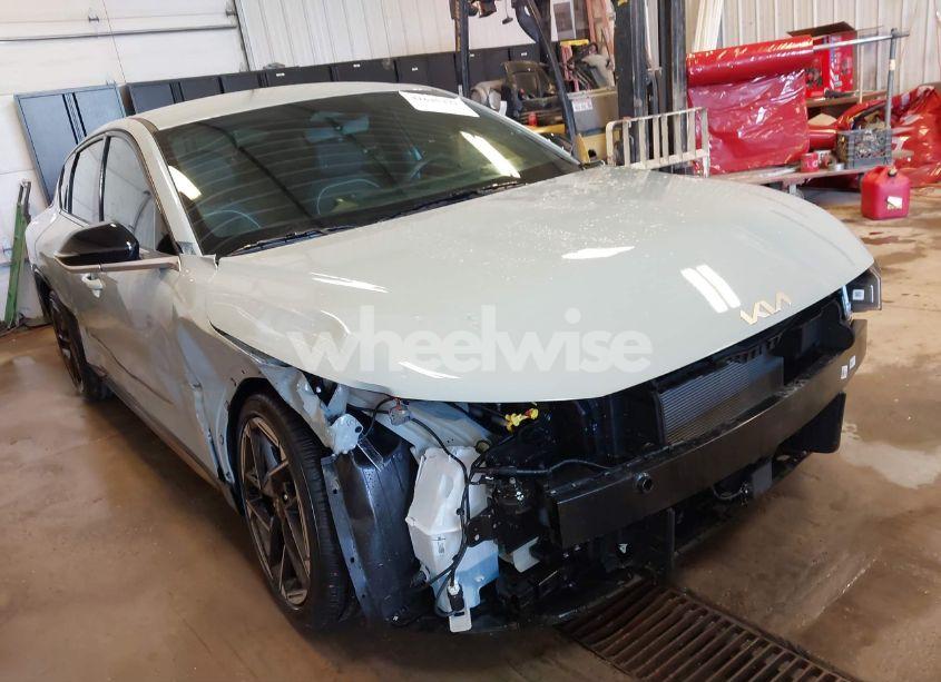 2025 Kia K4 GT-LINE (VIN 3KPFW4DE1SE073457) main photo