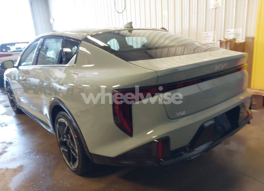 Photo 3 of 2025 Kia K4 GT-LINE (VIN 3KPFW4DE1SE073457)