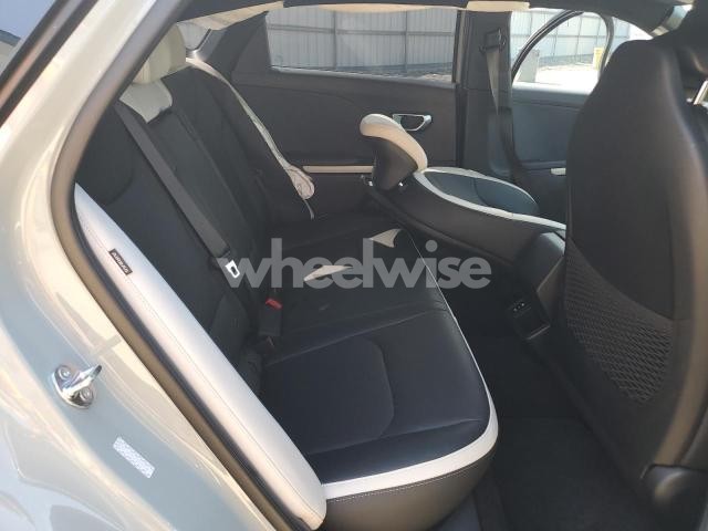 Photo 3 of 2025 KIA K4 GT LINE (VIN 3KPFW4DE2SE074214)