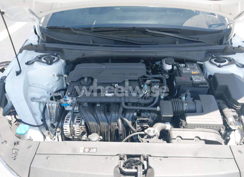 Photo 10 of 2025 Kia K4 GT-LINE (VIN 3KPFW4DE3SE037544)