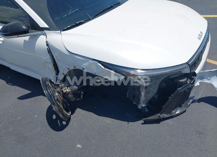 Photo 6 of 2025 Kia K4 GT-LINE (VIN 3KPFW4DE3SE037544)