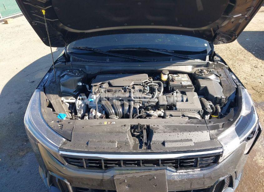 Photo 10 of 2025 Kia K4 GT-LINE (VIN 3KPFW4DE3SE043618)