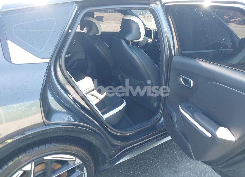 Photo 8 of 2025 Kia K4 GT-LINE (VIN 3KPFW4DE3SE043618)