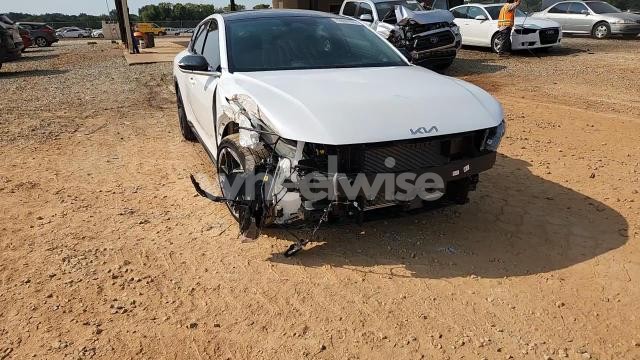 Photo 10 of 2025 KIA K4 GT LINE (VIN 3KPFW4DE3SE170207)