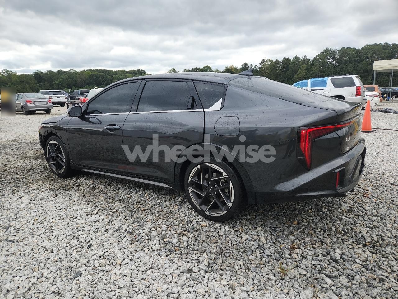 Photo 2 of 2025 KIA K4 GT LINE (VIN 3KPFW4DE4SE056152)