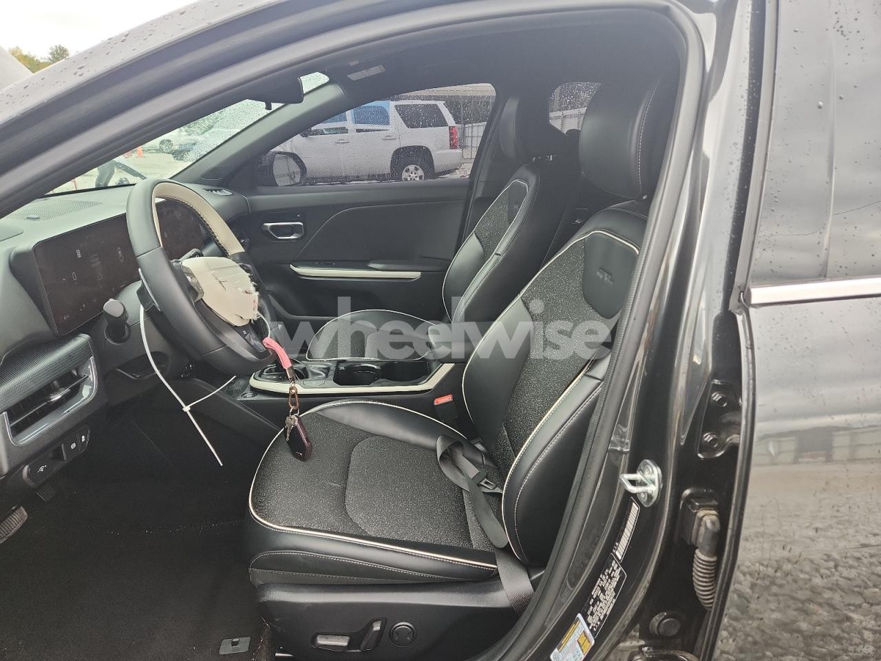 Photo 7 of 2025 KIA K4 GT LINE (VIN 3KPFW4DE4SE056152)