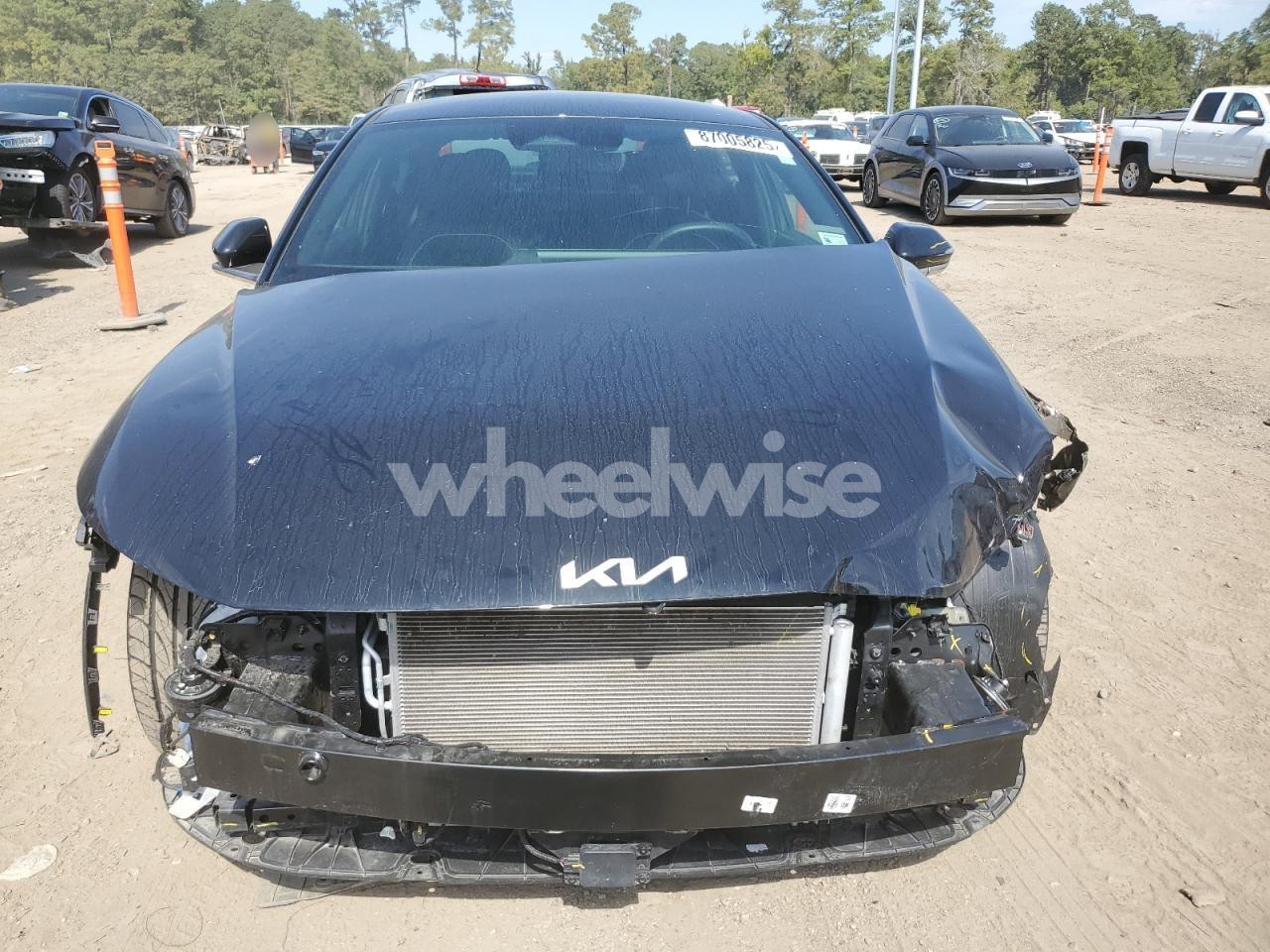 Photo 5 of 2025 KIA K4 GT LINE (VIN 3KPFW4DE5SE074448)