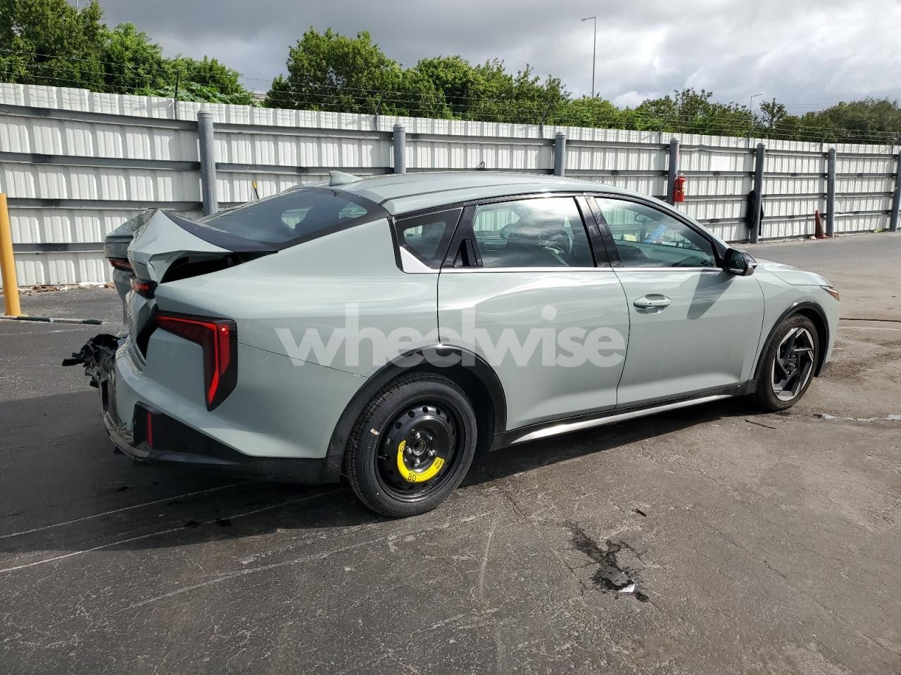 Photo 3 of 2025 KIA K4 GT LINE (VIN 3KPFW4DE6SE063166)