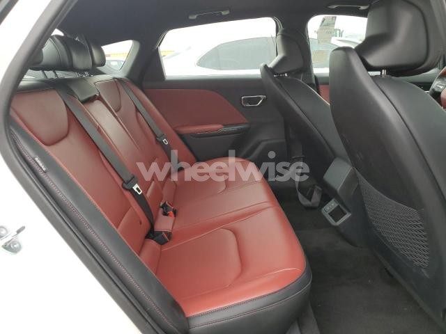 Photo 2 of 2025 KIA K4 GT LINE (VIN 3KPFW4DE6SE068917)