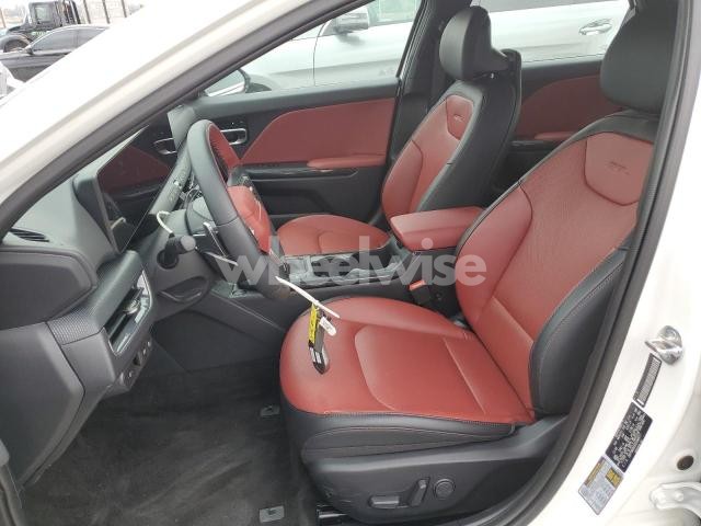 Photo 7 of 2025 KIA K4 GT LINE (VIN 3KPFW4DE6SE068917)