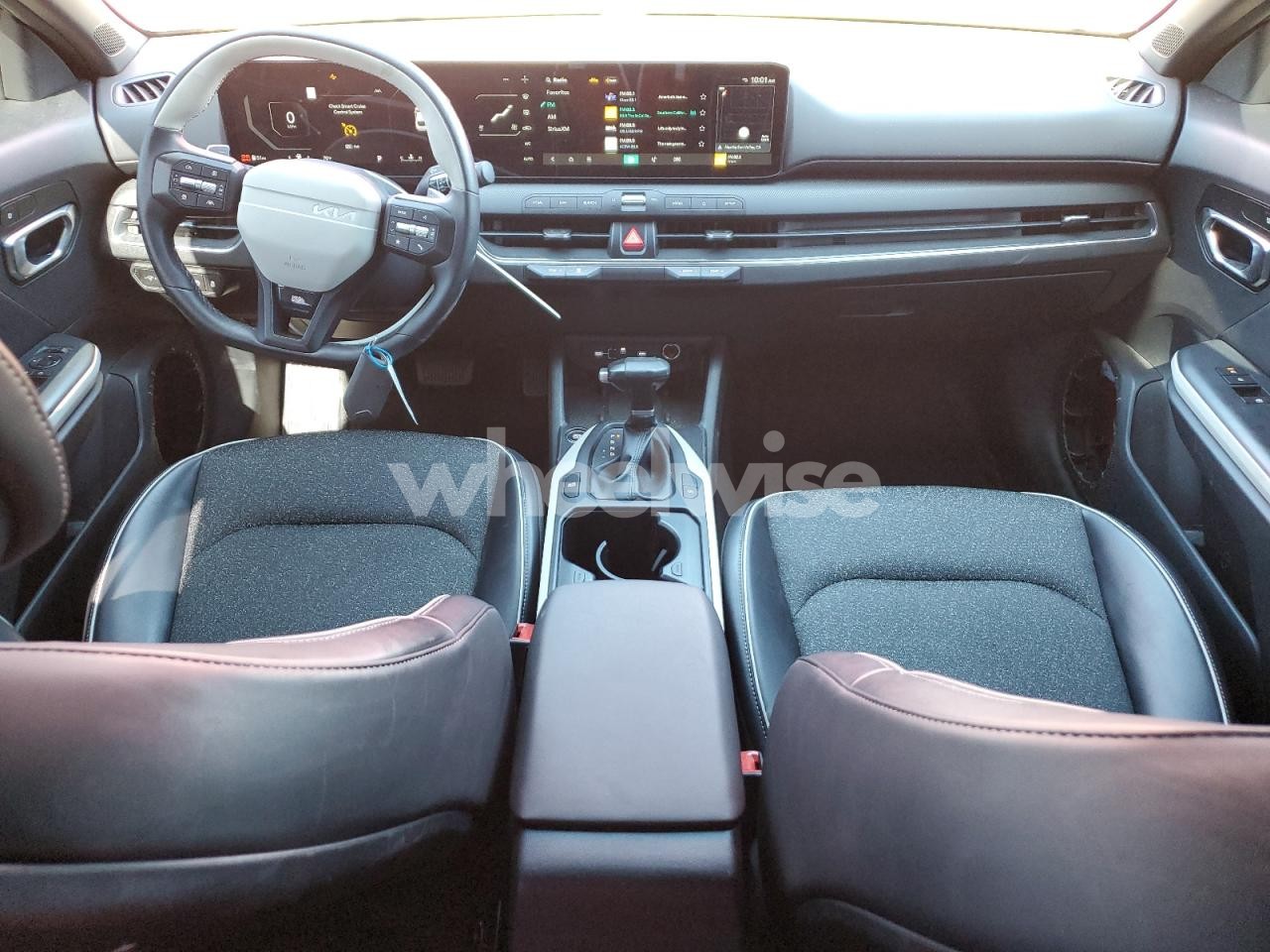 Photo 8 of 2025 KIA K4 GT LINE (VIN 3KPFW4DE7SE070062)