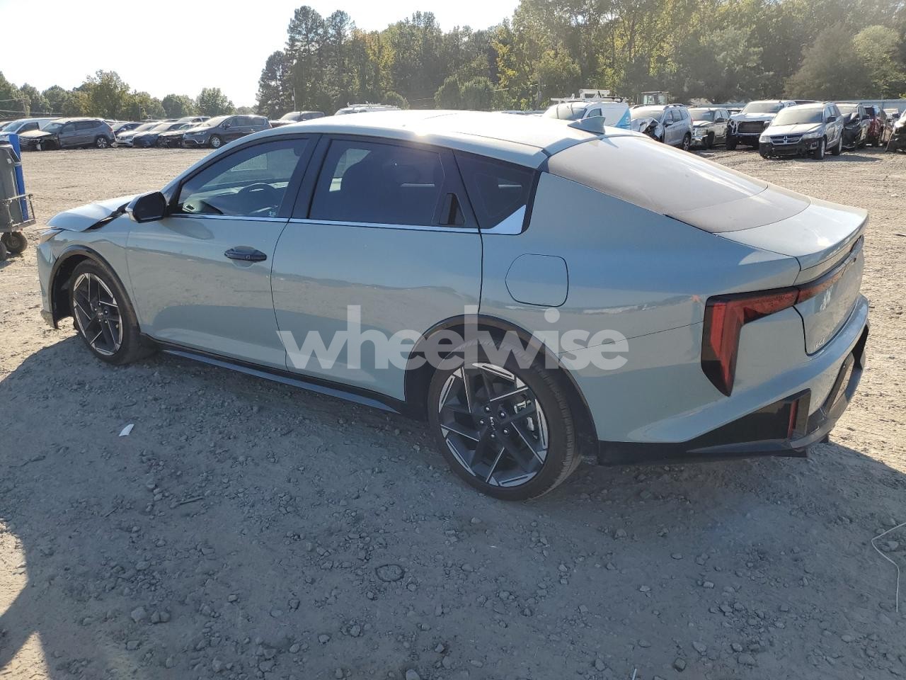 Photo 2 of 2025 KIA K4 GT LINE (VIN 3KPFW4DE8SE178982)