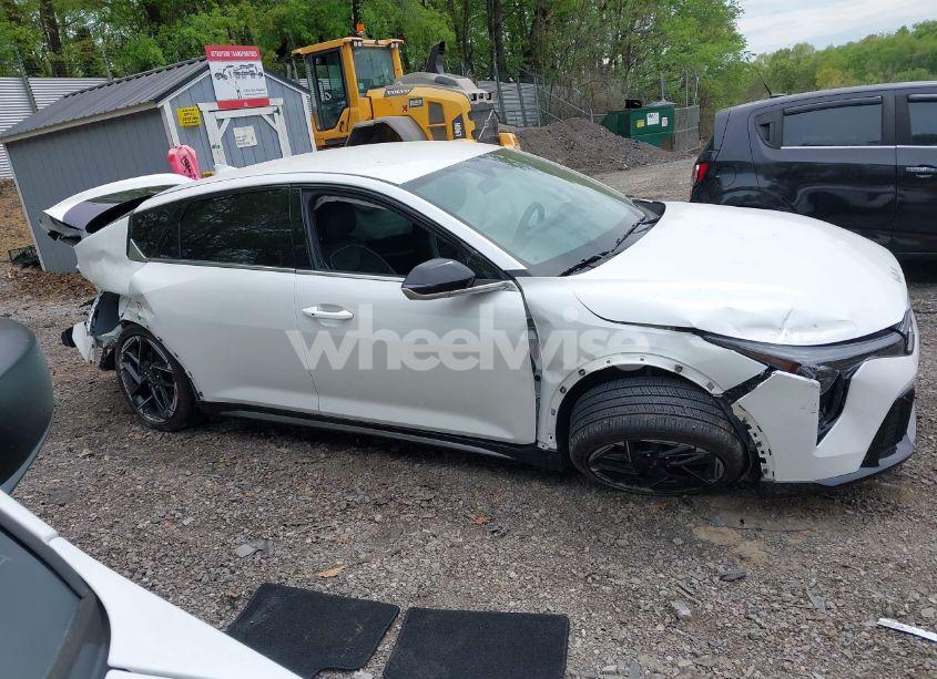 Photo 13 of 2025 Kia K4 GT-LINE (VIN 3KPFW4DEXSE044958)