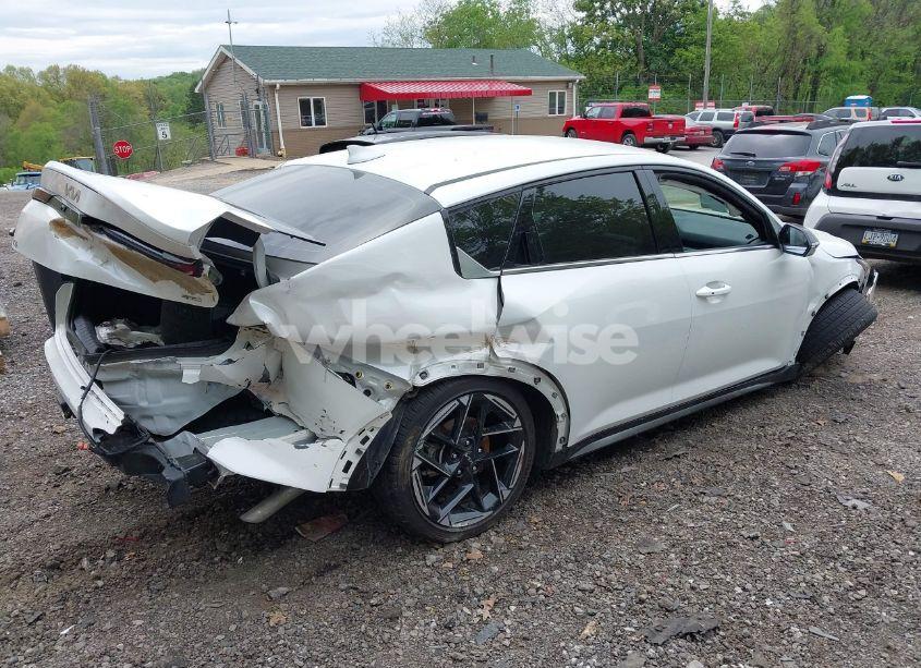 Photo 4 of 2025 Kia K4 GT-LINE (VIN 3KPFW4DEXSE044958)