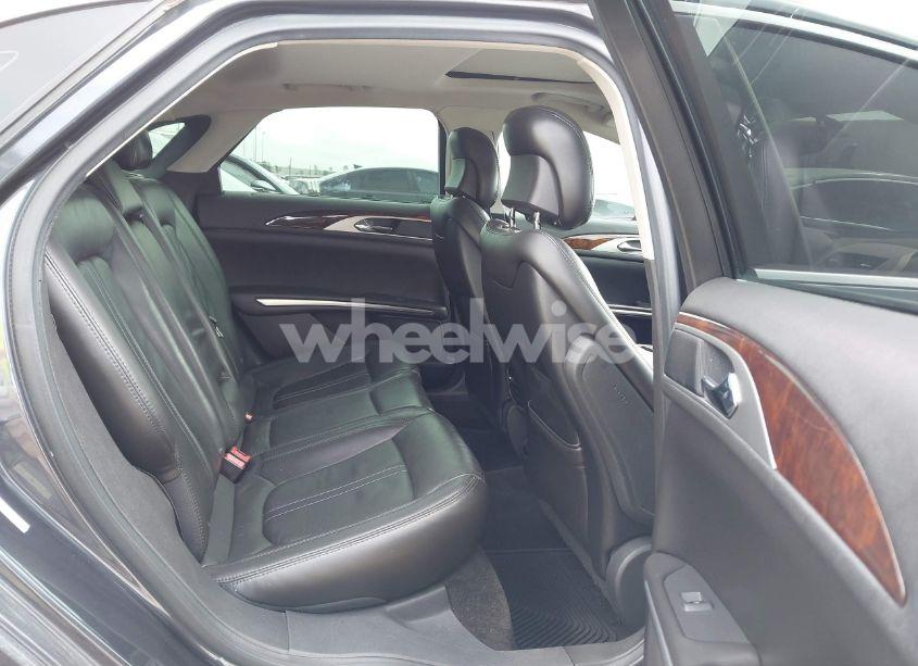 Photo 8 of 2014 Lincoln Mkz (VIN 3LN6L2G90ER829154)