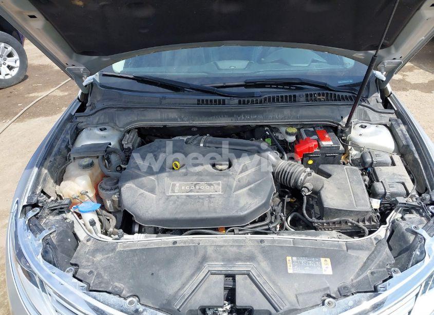 Photo 10 of 2016 Lincoln Mkz (VIN 3LN6L2G90GR625733)