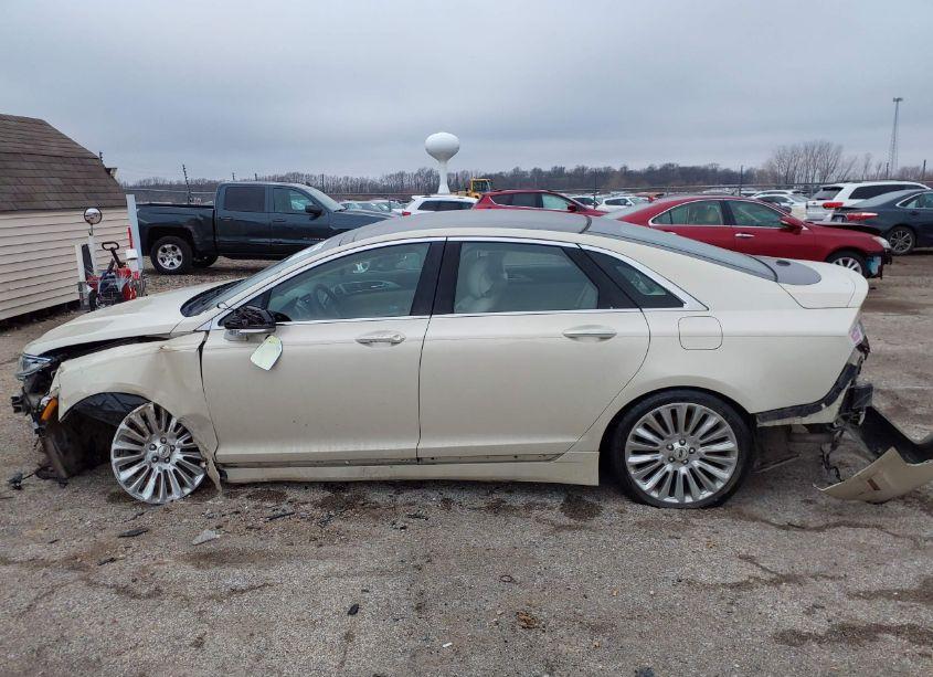 Photo 15 of 2016 Lincoln Mkz (VIN 3LN6L2G92GR615110)