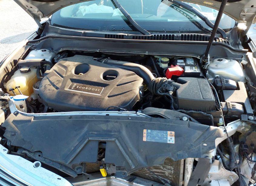 Photo 10 of 2013 Lincoln Mkz (VIN 3LN6L2G93DR810967)