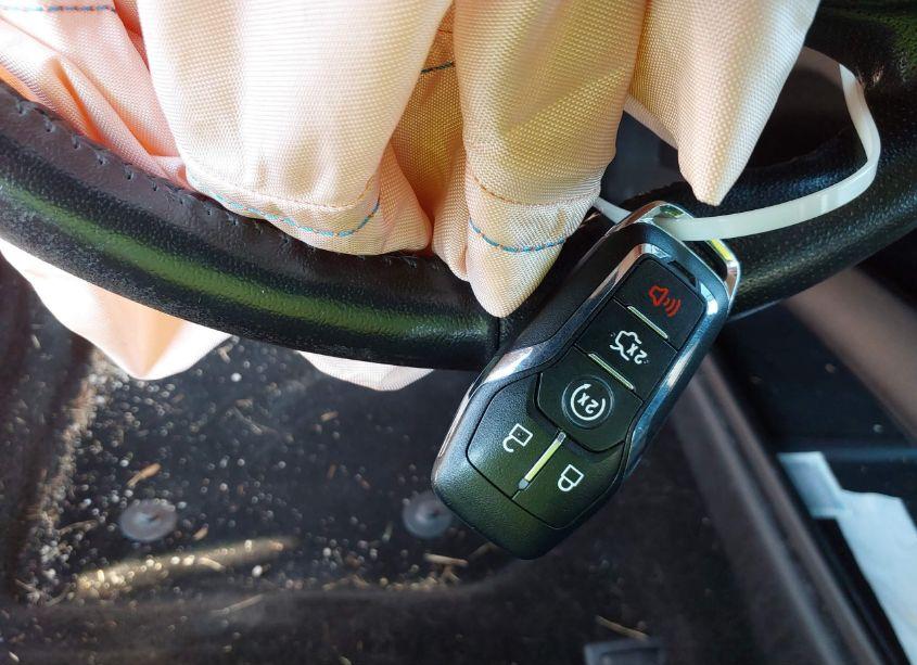 Photo 11 of 2013 Lincoln Mkz (VIN 3LN6L2G93DR810967)