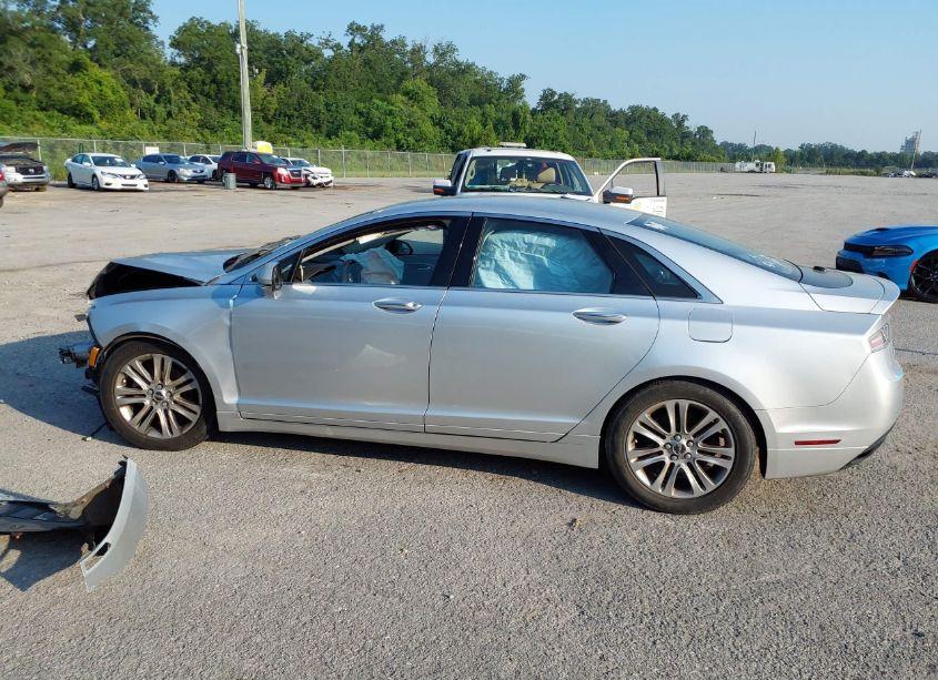 Photo 15 of 2013 Lincoln Mkz (VIN 3LN6L2G93DR810967)