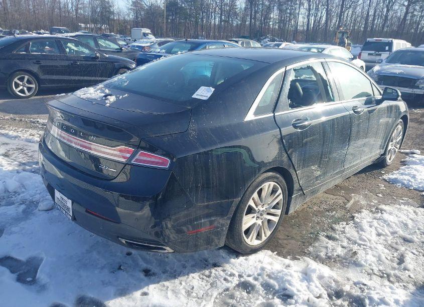 Photo 4 of 2016 Lincoln Mkz (VIN 3LN6L2G93GR602625)