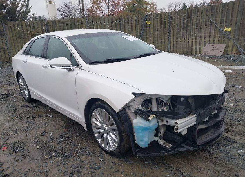 2016 Lincoln Mkz (VIN 3LN6L2G93GR618646) main photo