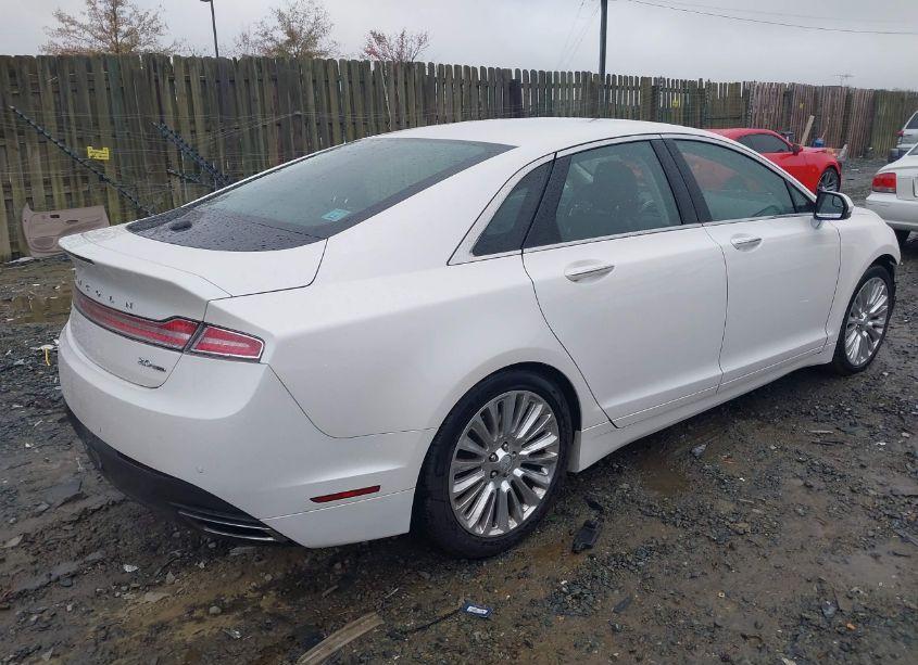 Photo 4 of 2016 Lincoln Mkz (VIN 3LN6L2G93GR618646)