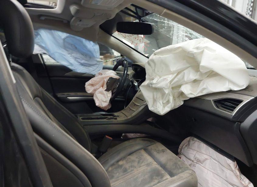 Photo 5 of 2013 Lincoln Mkz (VIN 3LN6L2G94DR811576)