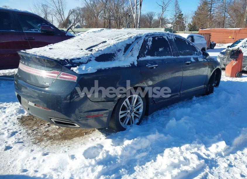 Photo 4 of 2014 Lincoln Mkz (VIN 3LN6L2G94ER822045)