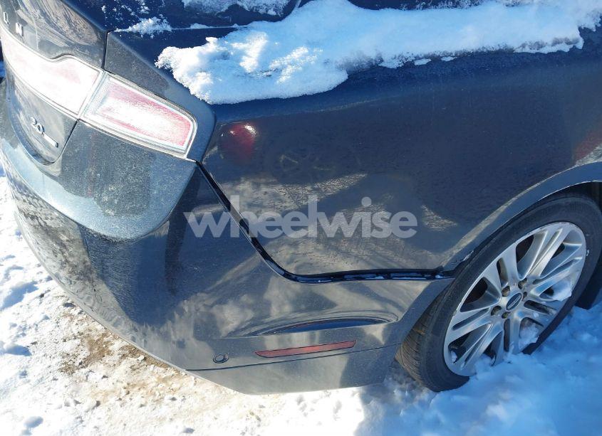 Photo 6 of 2014 Lincoln Mkz (VIN 3LN6L2G94ER822045)