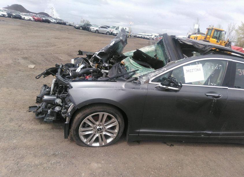 Photo 14 of 2015 Lincoln Mkz (VIN 3LN6L2G94FR618895)