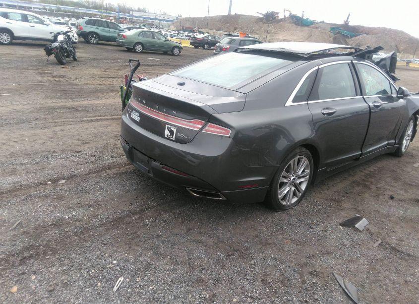 Photo 4 of 2015 Lincoln Mkz (VIN 3LN6L2G94FR618895)