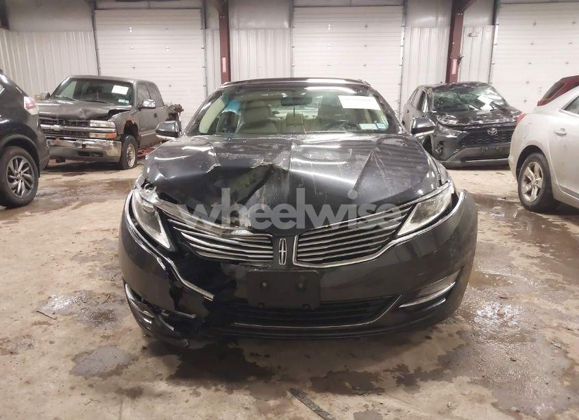 Photo 12 of 2013 Lincoln Mkz (VIN 3LN6L2G95DR812770)