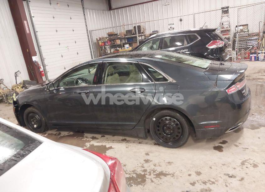 Photo 14 of 2013 Lincoln Mkz (VIN 3LN6L2G95DR812770)