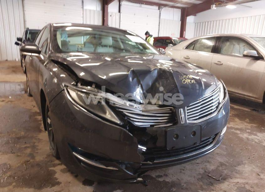 Photo 6 of 2013 Lincoln Mkz (VIN 3LN6L2G95DR812770)