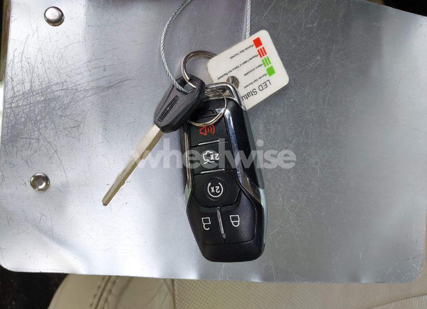 Photo 11 of 2014 Lincoln Mkz (VIN 3LN6L2G95ER808560)