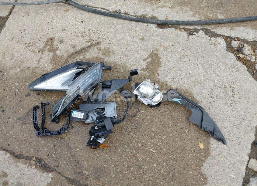 Photo 12 of 2014 Lincoln Mkz (VIN 3LN6L2G95ER808560)