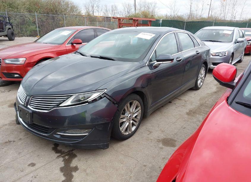 Photo 2 of 2014 Lincoln Mkz (VIN 3LN6L2G95ER824094)