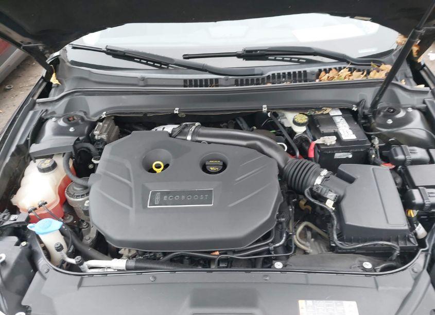 Photo 10 of 2013 Lincoln Mkz (VIN 3LN6L2G96DR802796)