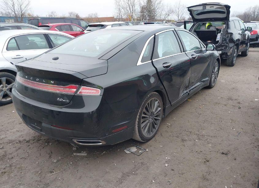 Photo 4 of 2013 Lincoln Mkz (VIN 3LN6L2G96DR802796)