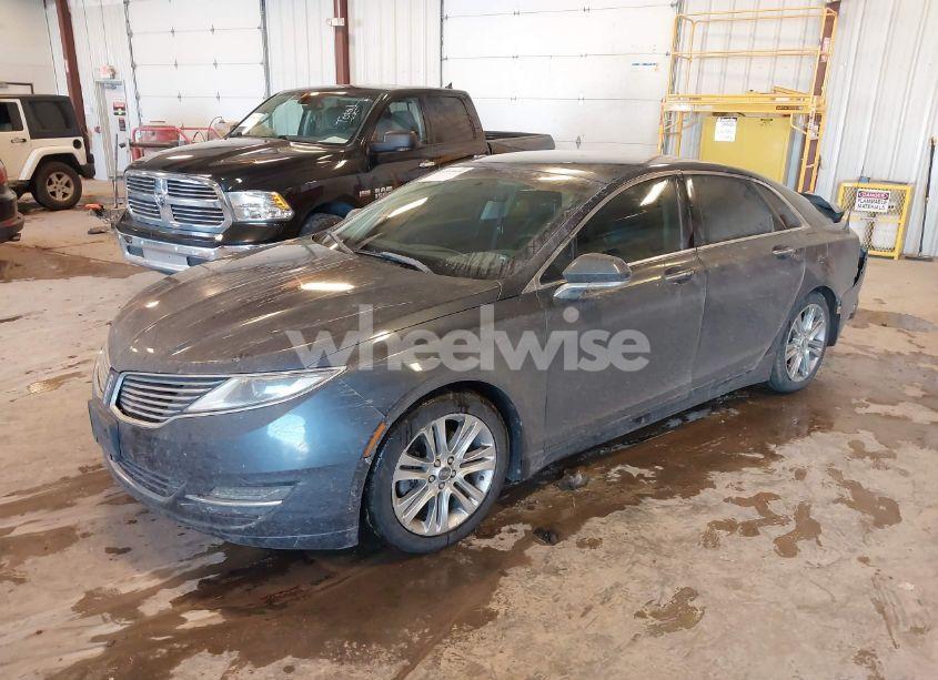 Photo 2 of 2013 Lincoln Mkz (VIN 3LN6L2G96DR808291)