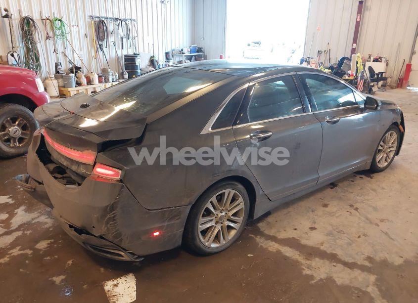 Photo 4 of 2013 Lincoln Mkz (VIN 3LN6L2G96DR808291)