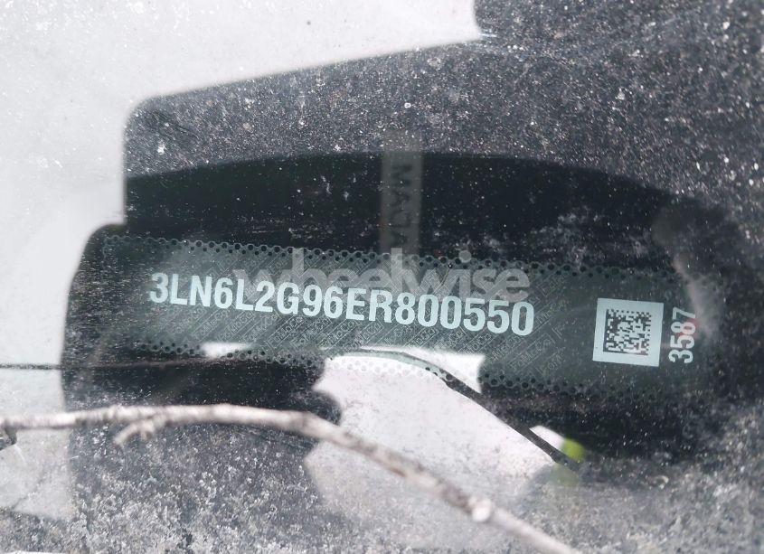 Photo 9 of 2014 Lincoln Mkz (VIN 3LN6L2G96ER800550)